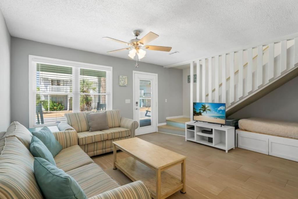 New! Steps To White Sand Beaches! Pool & Grill! 2Br 2Ba Panama City Beach Extérieur photo